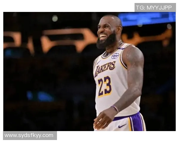 霍里分析詹姆斯心态认为频繁换队会影响其历史地位