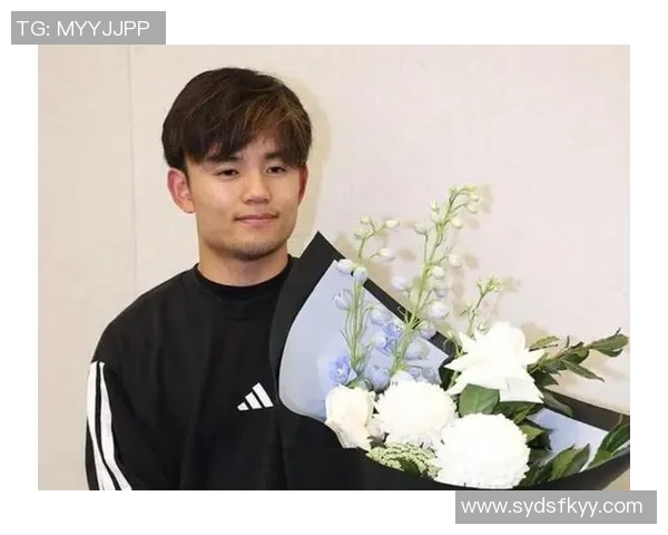 久保建英谈击败巴西队的友谊赛胜利应保持谦逊态度