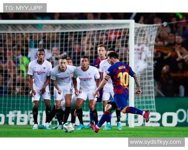 今日趣图：90分钟任意球大比拼你会选择梅西C罗小贝还是B费来主罚