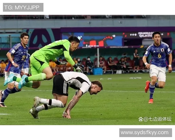 奥卡福精准直塞助攻勒温转身射门遭维卡里奥神勇扑救