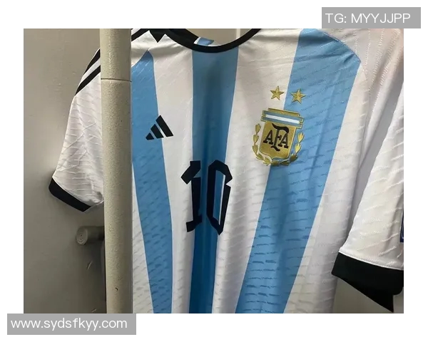 皮耶罗社媒意外曝光2026年阿根廷西班牙球衣引发热议迅速删除 皮耶罗社媒意外曝光2026年阿根廷西班牙球衣引发热议迅速删除