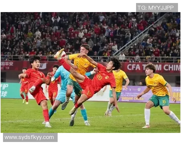 东体报道U22男足新人表现不一李新翔刘诚宇展现出色信心