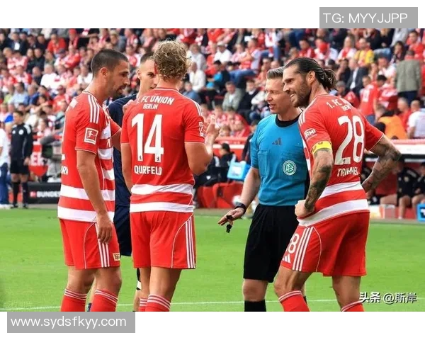 巴萨关注霍芬海姆23岁前锋阿斯拉尼本赛季表现出色进球助攻俱佳 巴萨关注霍芬海姆23岁前锋阿斯拉尼本赛季表现出色进球助攻俱佳