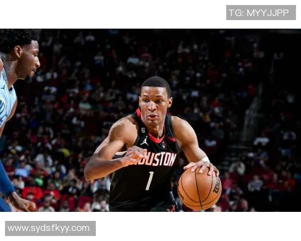 小贾巴里续约后自购手表庆祝期待在火箭度过余生涯