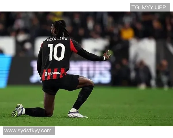 阿莱格里在更衣室严厉批评莱奥要求其端正态度以提升球队表现