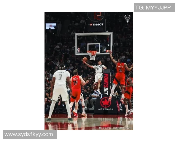 字母哥高效表现再创佳绩30分5篮板5助攻仅次詹姆斯