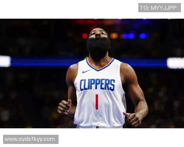 哈登三节狂砍31分5板8助却难救球队媒体人称其为真正的燃灯道人