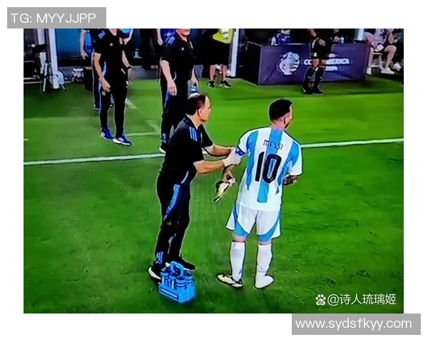 阿根廷队狂胜五球梅西妙传冈萨雷斯助攻劳塔罗轻松破门