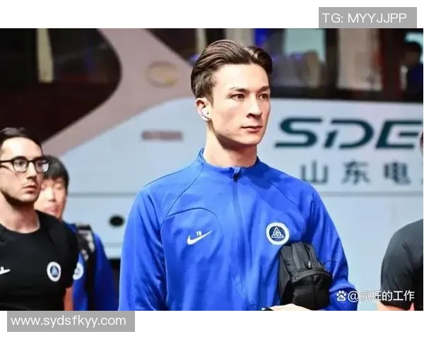 安永佳加盟海港开启新篇章期待未来挑战感到无比兴奋与荣幸 安永佳加盟海港开启新篇章期待未来挑战感到无比兴奋与荣幸